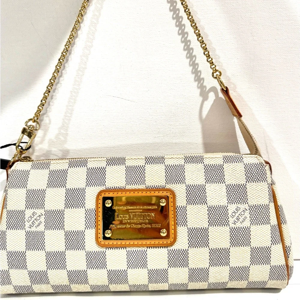 Louis Vuitton Eva Clutch in Damier Azur - Picture 1 of 11